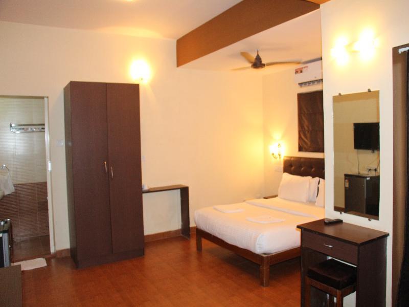 Ticlo Resorts Calangute Luaran gambar
